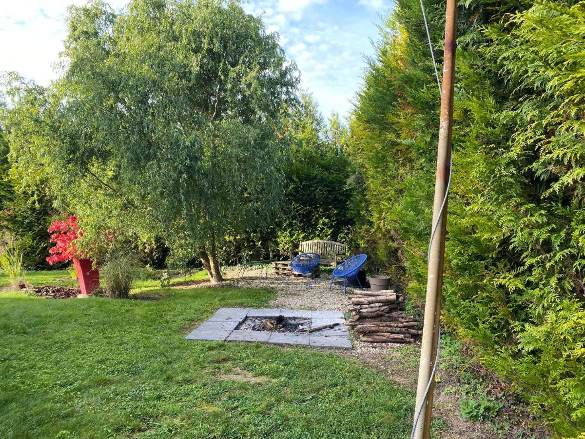 Le Gite Du Puit Des Granges Faux-Vesigneul Buitenkant foto